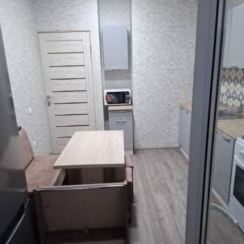 Сдается 1-комнатная квартира, 39,3 м²