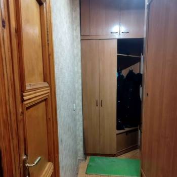 Продается 1-комнатная квартира, 32 м²
