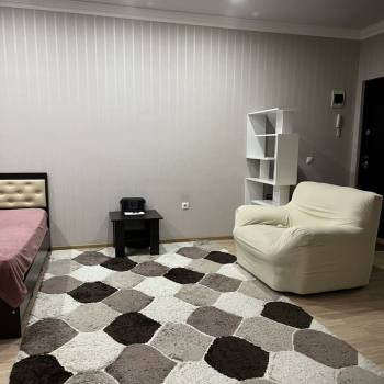 Сдается 1-комнатная квартира, 36,6 м²