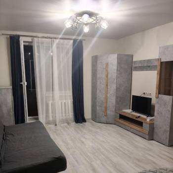 Сдается 1-комнатная квартира, 37 м²