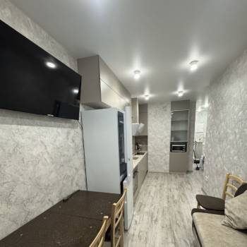 Сдается 1-комнатная квартира, 40 м²