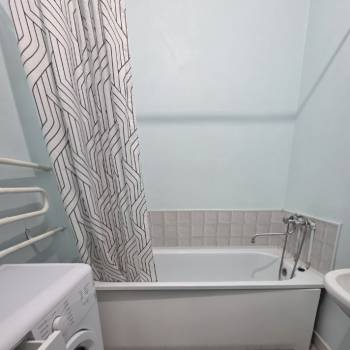 Сдается 2-х комнатная квартира, 56 м²