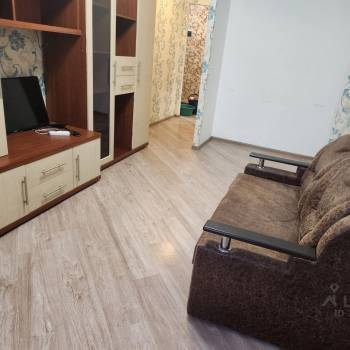 Сдается 1-комнатная квартира, 42 м²
