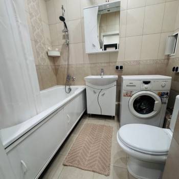Сдается 1-комнатная квартира, 38 м²