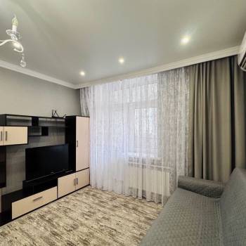 Сдается 1-комнатная квартира, 38 м²