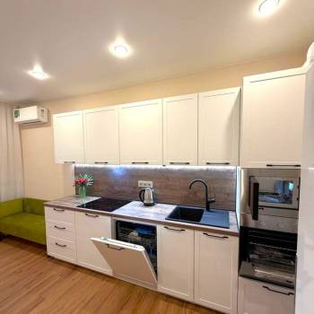Сдается 1-комнатная квартира, 42,6 м²