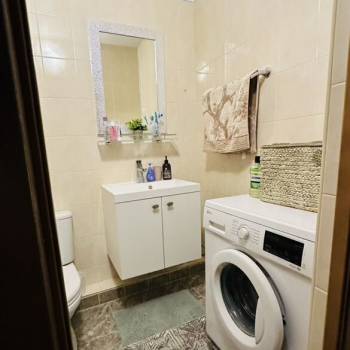 Продается 1-комнатная квартира, 41,6 м²