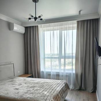 Сдается 1-комнатная квартира, 54 м²