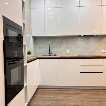 Сдается 1-комнатная квартира, 43,4 м²