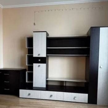Продается 1-комнатная квартира, 38 м²