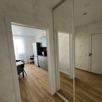 Сдается 1-комнатная квартира, 42 м²