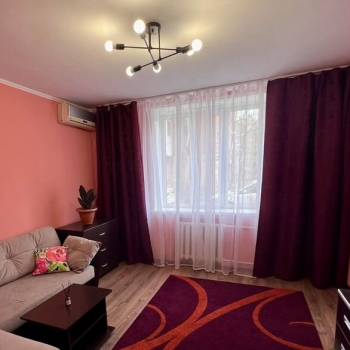 Сдается Многокомнатная квартира, 52 м²