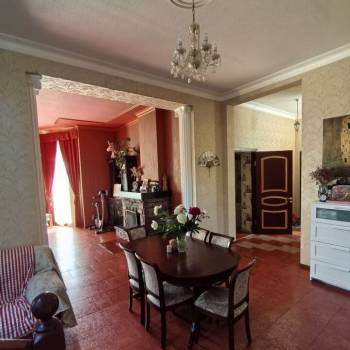 Продается Дом, 317 м²