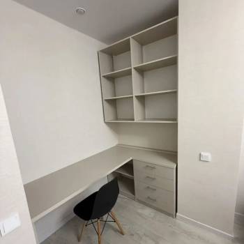 Сдается Многокомнатная квартира, 60 м²