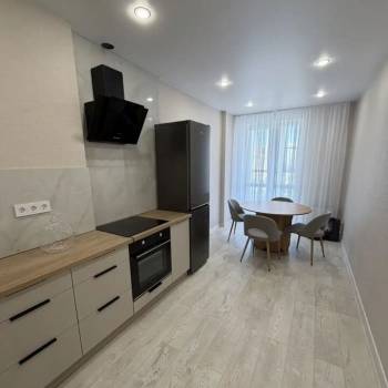 Сдается Многокомнатная квартира, 60 м²