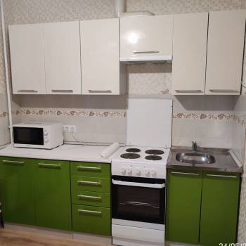 Сдается 1-комнатная квартира, 42 м²