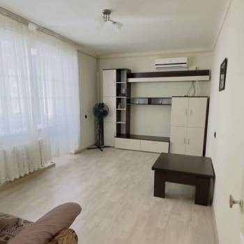 Сдается 2-х комнатная квартира, 42 м²