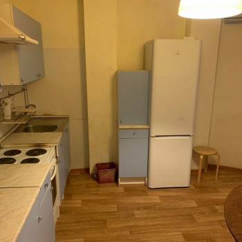 Сдается 2-х комнатная квартира, 77 м²