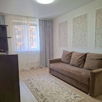 Сдается 1-комнатная квартира, 38 м²