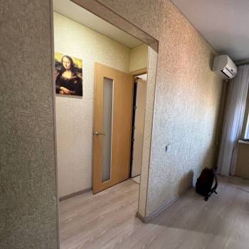 Продается 1-комнатная квартира, 30,5 м²