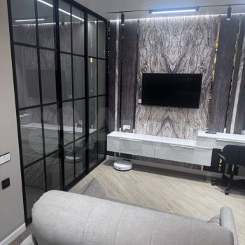 Продается 1-комнатная квартира, 38 м²