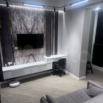 Продается 1-комнатная квартира, 38 м²