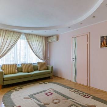 Продается 3-х комнатная квартира, 58,1 м²
