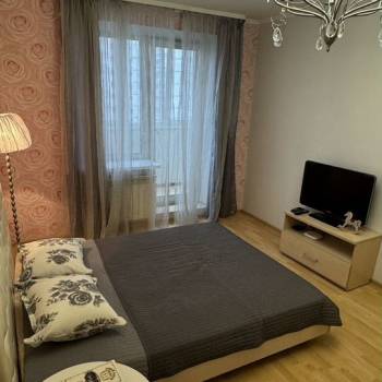 Сдается 1-комнатная квартира, 47 м²