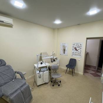 Сдается Нежилое помещение, 140 м²