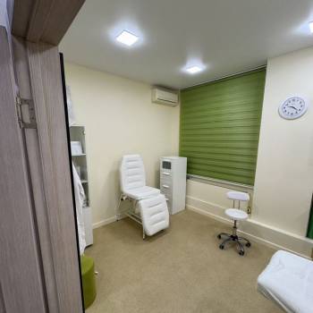 Сдается Нежилое помещение, 140 м²