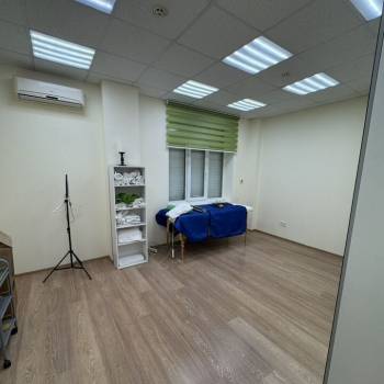 Сдается Нежилое помещение, 140 м²