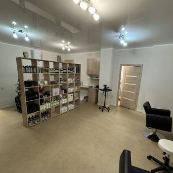Сдается Нежилое помещение, 140 м²