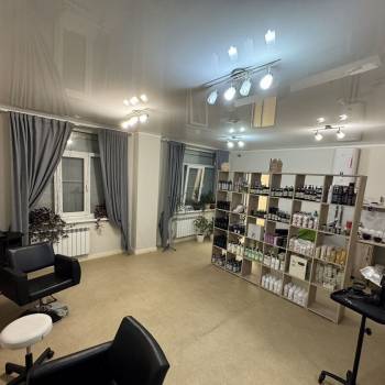Сдается Нежилое помещение, 140 м²