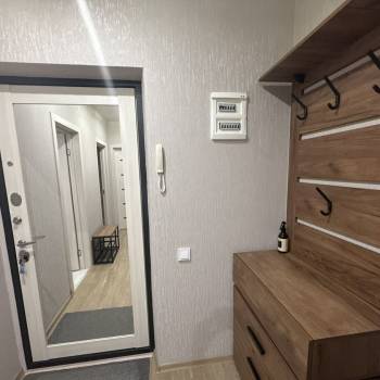 Сдается 1-комнатная квартира, 42 м²