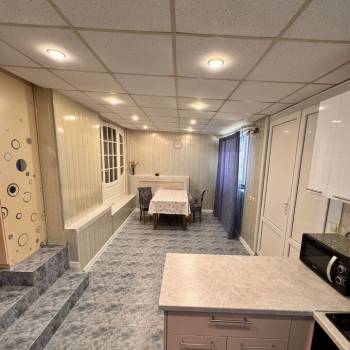 Сдается Многокомнатная квартира, 76,7 м²