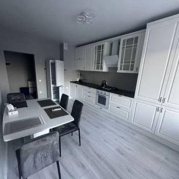 Сдается Многокомнатная квартира, 87,4 м²