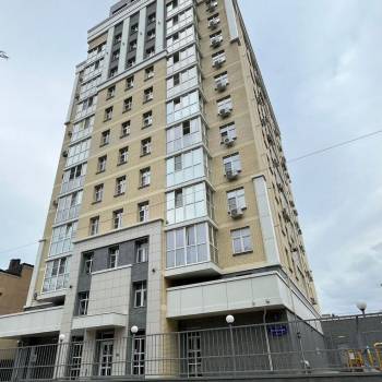 Продается Многокомнатная квартира, 92 м²