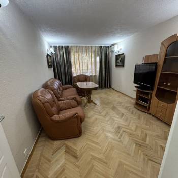 Сдается Многокомнатная квартира, 60 м²