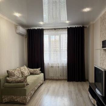 Сдается 1-комнатная квартира, 37,6 м²