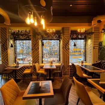 Сдается Нежилое помещение, 140 м²