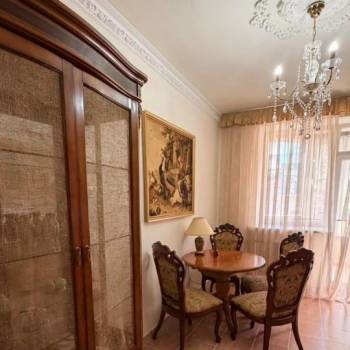 Продается 3-х комнатная квартира, 97 м²