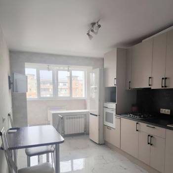 Сдается 2-х комнатная квартира, 56 м²
