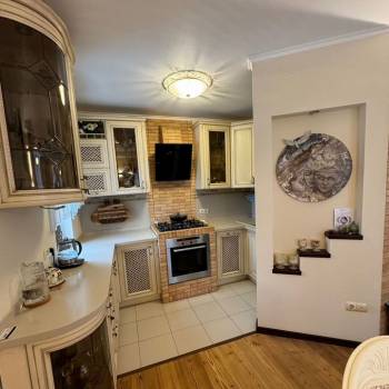 Сдается Дом, 200 м²