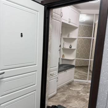 Продается 1-комнатная квартира, 39 м²