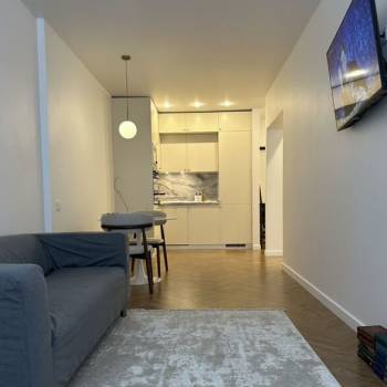 Сдается 1-комнатная квартира, 45 м²