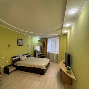 Сдается 2-х комнатная квартира, 89 м²