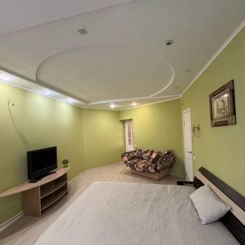 Сдается 2-х комнатная квартира, 89 м²