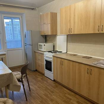 Сдается 1-комнатная квартира, 48,6 м²