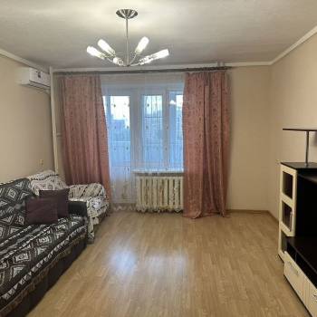 Сдается 1-комнатная квартира, 48,6 м²