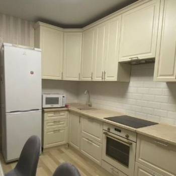 Сдается 2-х комнатная квартира, 65 м²